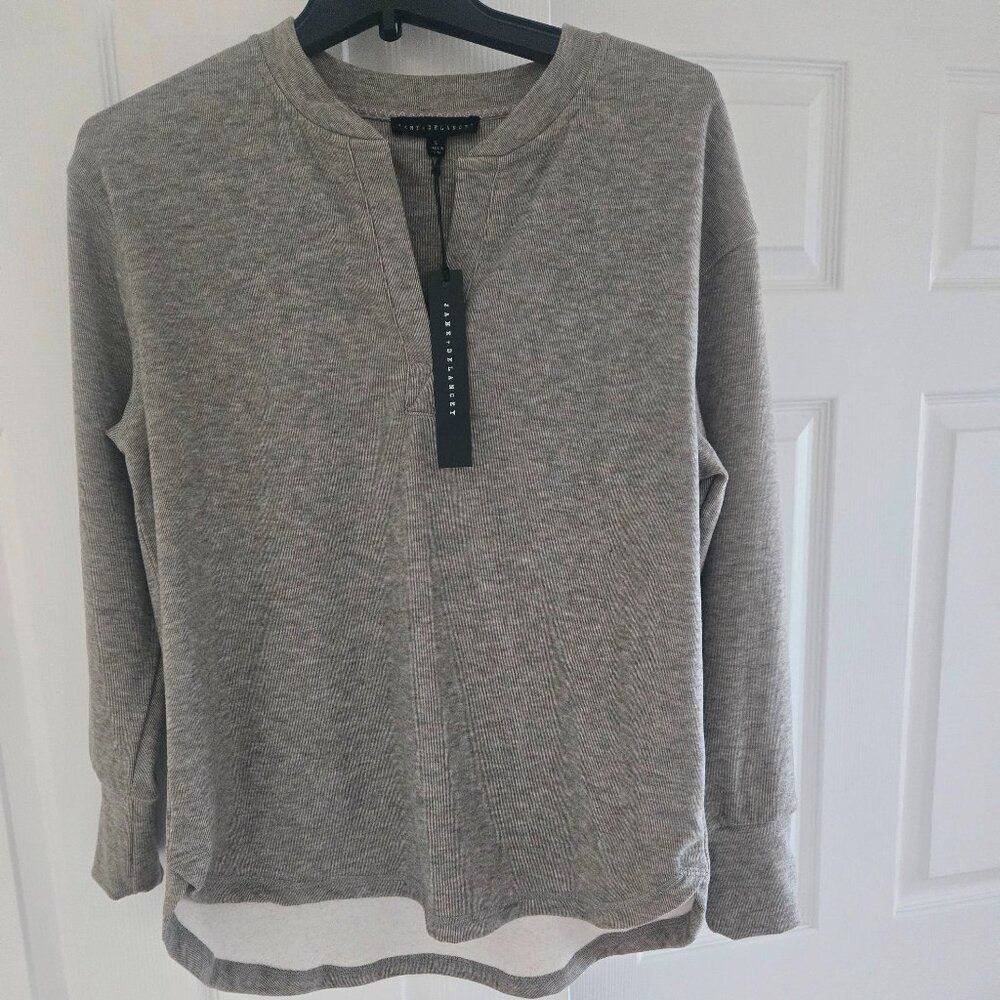 NWT Jane & Delancey Henley shirt